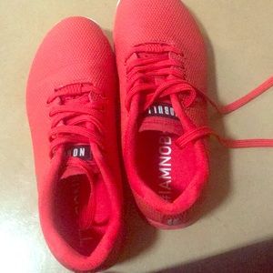 Size 7 red No BULL women’s sneakers GUC